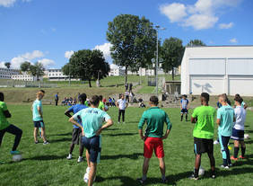 Gemeinsames Training mit Spielern aus der TSG-Akademie. Foto:JVA